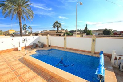 49196expansive4bedroomvillawithaprivatepoolan