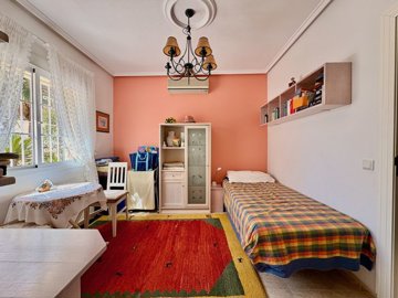 49203cornerlolastylepropertyinresfortuna29102