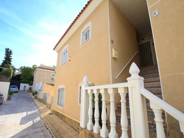 49208amazingtwobedroompenthousewithaprivateso