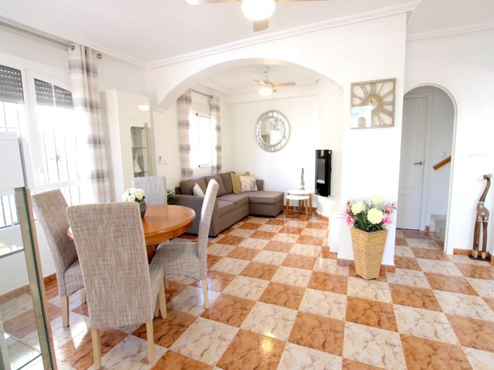 Image No.2-Maison de ville de 2 chambres à vendre à Cabo Roig