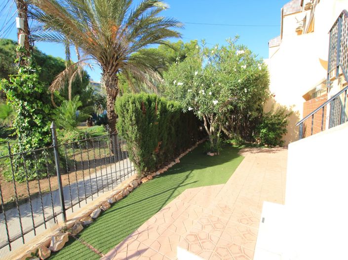 Image No.21-2 Bed Apartment for sale