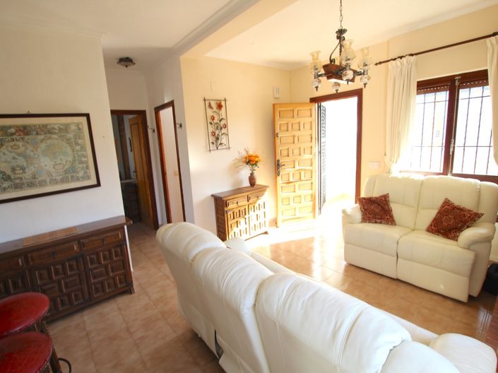 Image No.24-2 Bed Apartment for sale