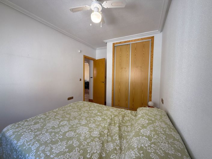 Image No.14-2 Bed Townhouse for sale