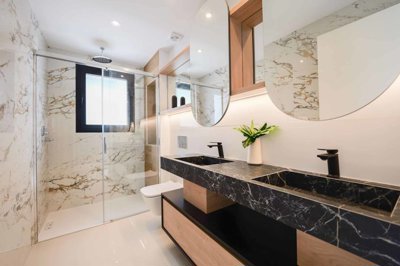 49215stunningdetachedhomewith3beds2bathsinciu