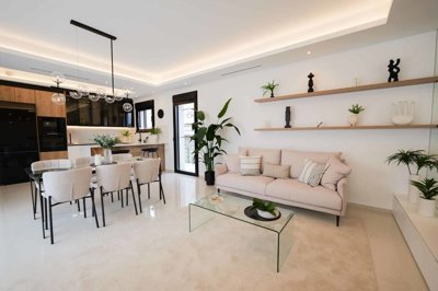 49215stunningdetachedhomewith3beds2bathsinciu