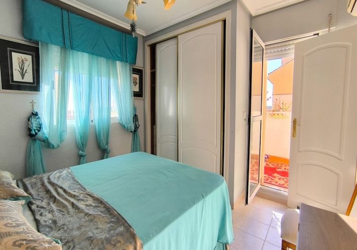 Image No.20-3 Bed Villa for sale