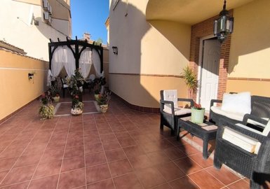 49221charming3bedroomdetachedvillainlomarabu1