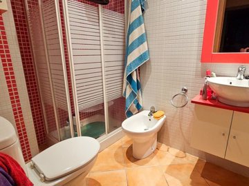 49222affordable2bedroomsecondfloorapartmentin