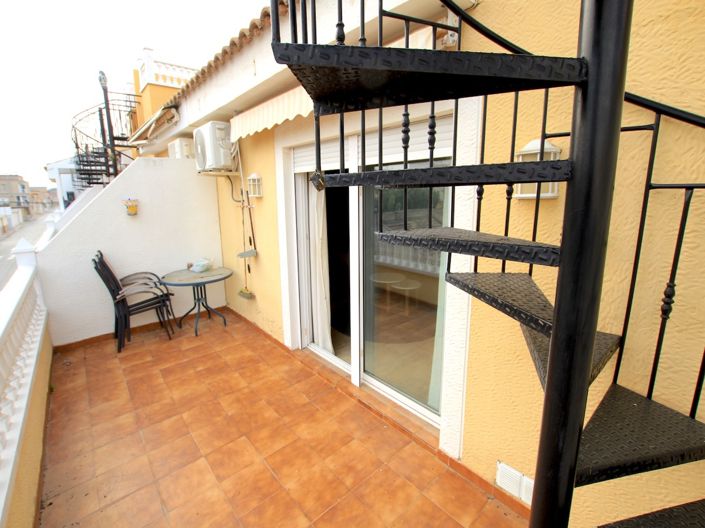 Image No.16-2 Bed Apartment for sale