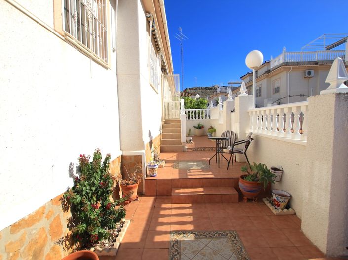 Image No.10-2 Bed Townhouse for sale