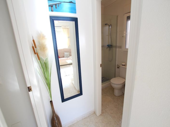 Image No.22-2 Bed Townhouse for sale