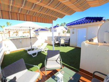 49232charming2bedroomsouthfacingbungalowwithm