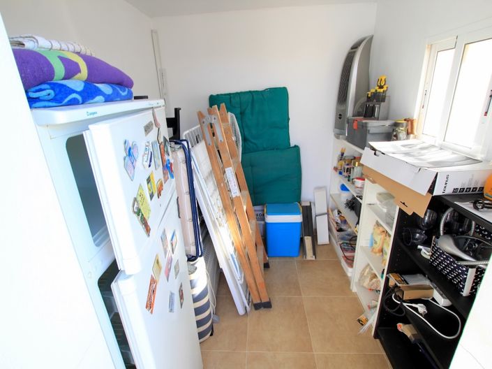 Image No.30-2 Bed Townhouse for sale