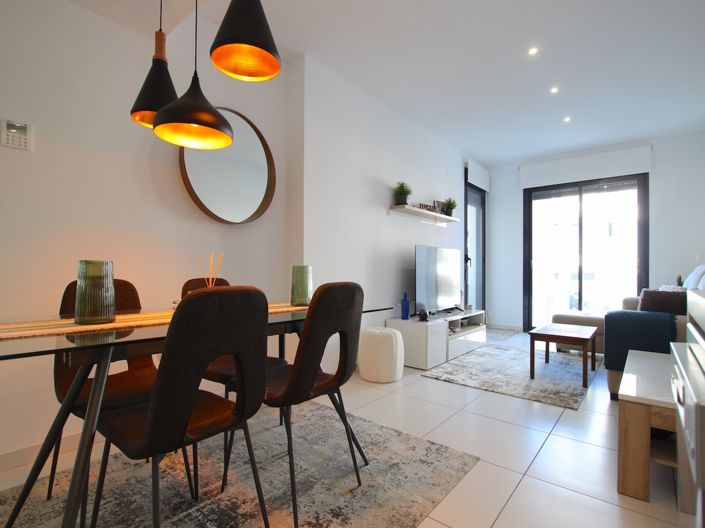 Image No.13-2 Bed Apartment for sale