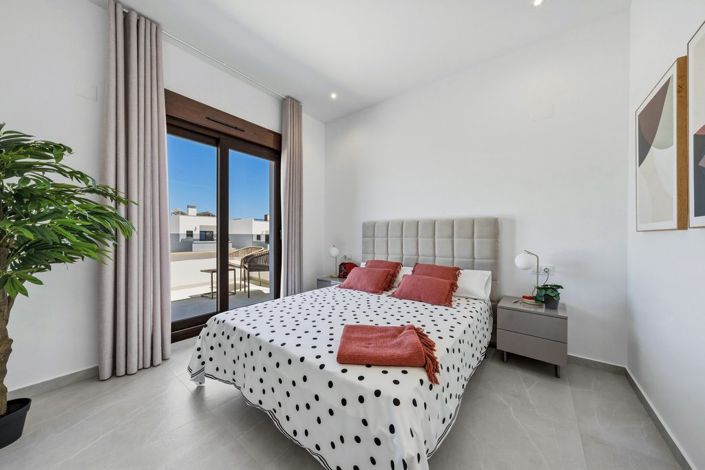 Image No.13-4 Bed Villa for sale