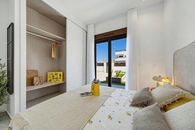49236luxuryspacious4bedroomvillasinentrenaran