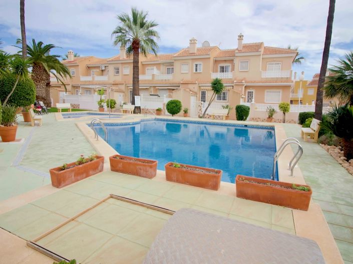 Image No.5-2 Bed Villa for sale