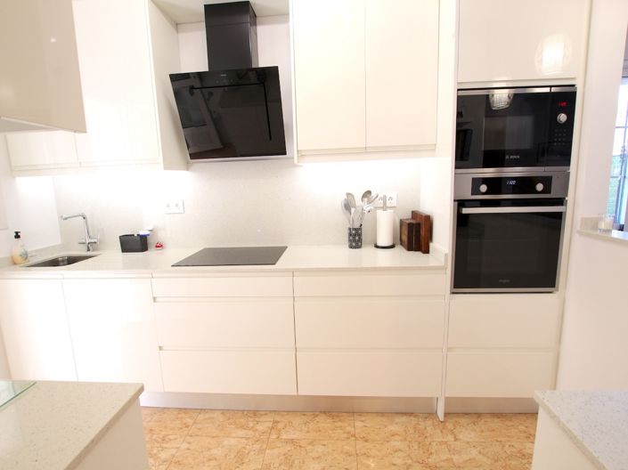 Image No.20-3 Bed Villa for sale