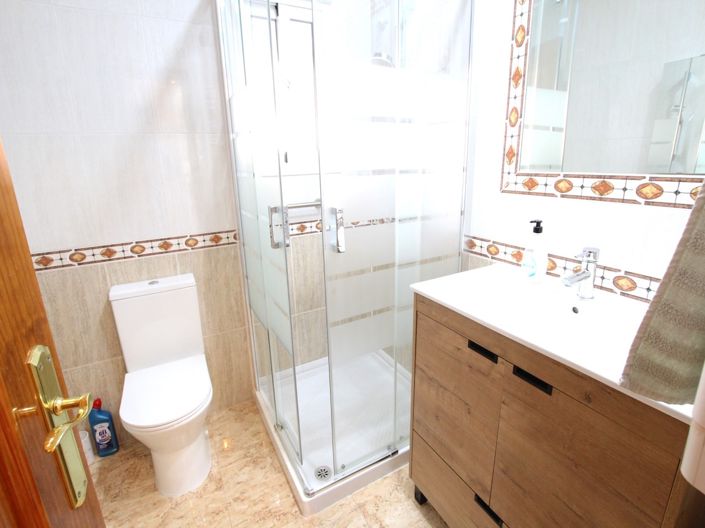 Image No.23-3 Bed Villa for sale