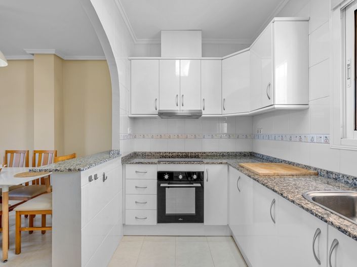 Image No.11-2 Bed Apartment for sale