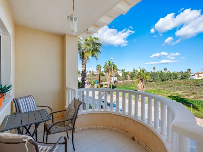 Image No.19-2 Bed Apartment for sale