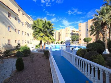 49246delightful2bedroomapartmentinabeautifuld