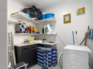 49248amazingfamilyhomewithprivatepoolinlasmim