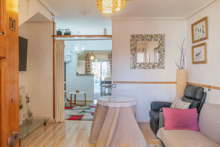 Image No.9-2 Bed Townhouse for sale