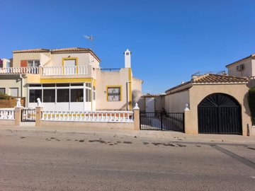 49260spaciousthreebedroomhomeinlosaltosserena