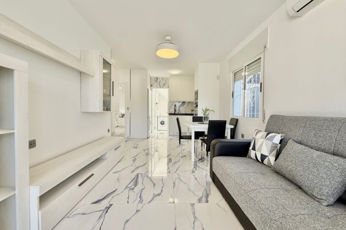 Image No.5-2 Bed Villa for sale