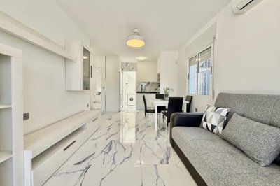 49259fullyrenovated2bedroomsemidetachedhomein