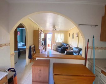 49261twobedroombungalowwithalargerooftopsolar