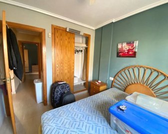 49261twobedroombungalowwithalargerooftopsolar