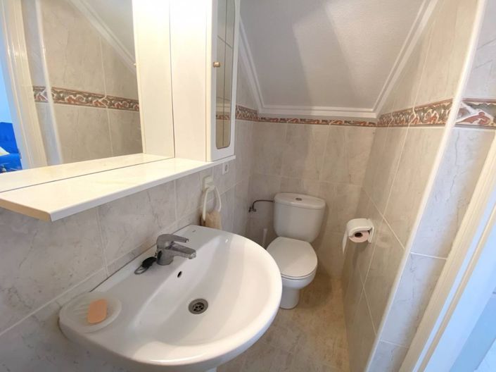 Image No.12-3 Bed Townhouse for sale