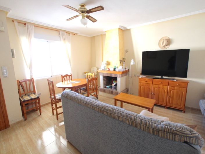 Image No.17-2 Bed Townhouse for sale