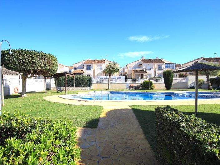 Image No.28-2 Bed Townhouse for sale