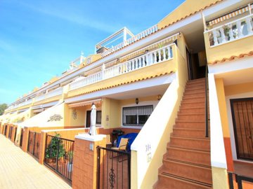 49274topfloorapartmentwithsolariumandamountai