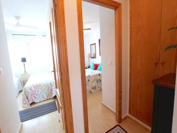 49274topfloorapartmentwithsolariumandamountai