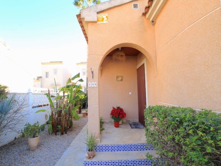 Image No.17-3 Bed Villa for sale