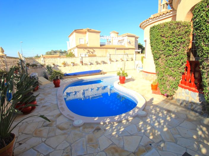 Image No.4-3 Bed Villa for sale