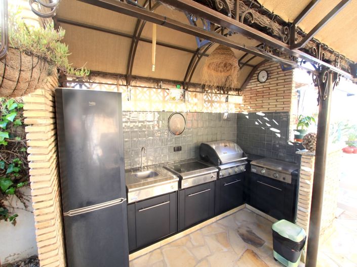 Image No.6-3 Bed Villa for sale