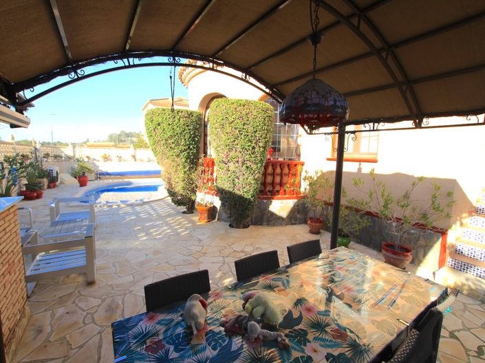 Image No.7-3 Bed Villa for sale