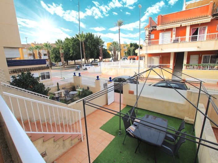 Image No.5-3 Bed Townhouse for sale