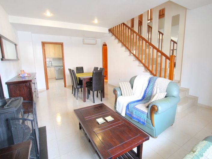 Image No.8-3 Bed Townhouse for sale