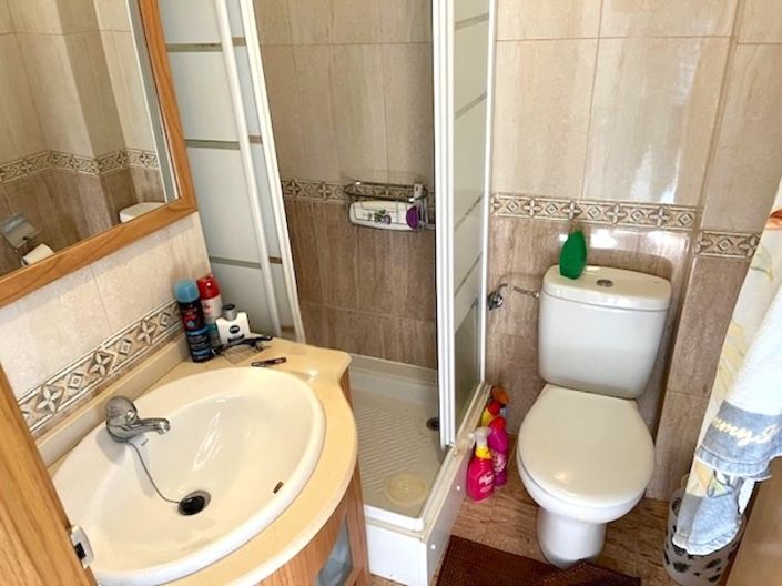 Image No.16-2 Bed Apartment for sale