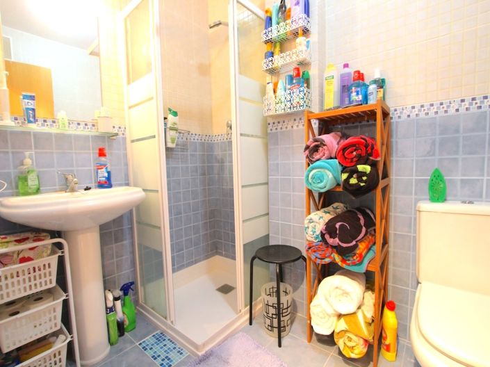 Image No.18-2 Bed Apartment for sale