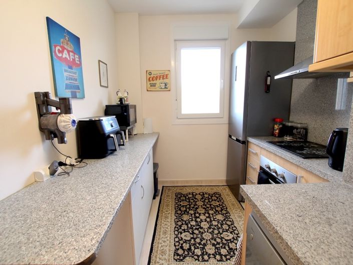 Image No.8-2 Bed Apartment for sale