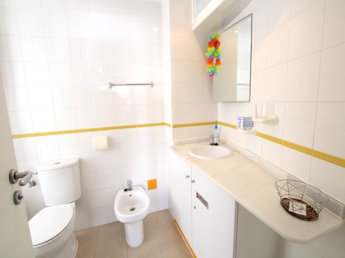 Image No.21-2 Bed Apartment for sale