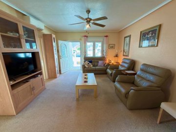 49291threebedroomsemidetachedbungalowinlafies