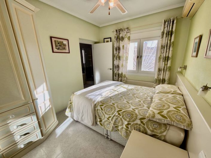 Image No.14-3 Bed Villa for sale